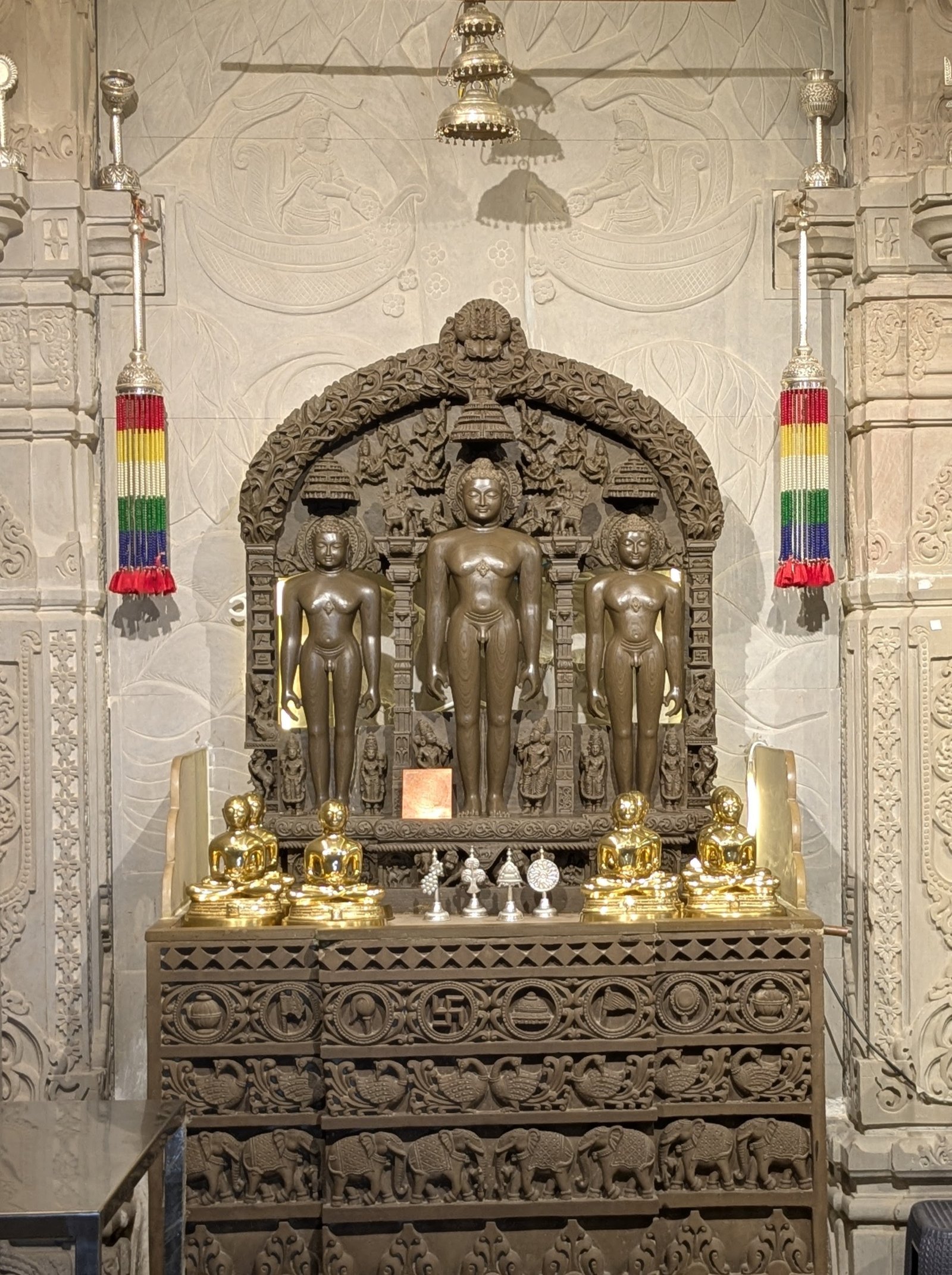 Jain Mandir, Sus Gaon 2